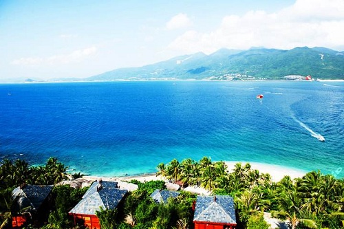 <b>【嗨玩海陆空】海上观音•分界洲岛•大小洞天•三亚天涯海角•南宁海口双飞5日游</b>