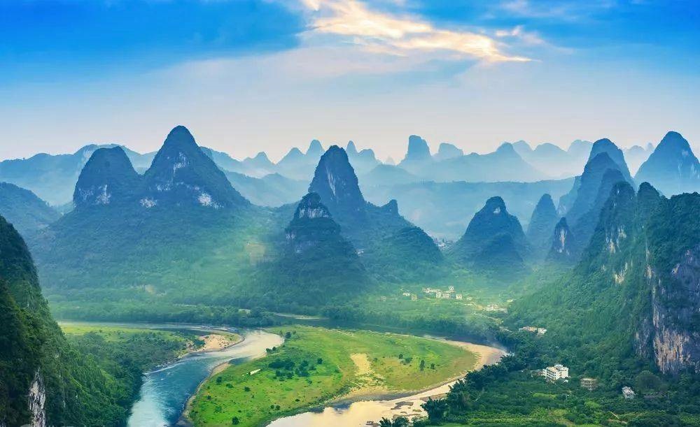 <b>【广西海岛6天游】北海银滩•涠洲岛•桂林象鼻山•漓江阳朔•世外桃源6天5晚游</b>