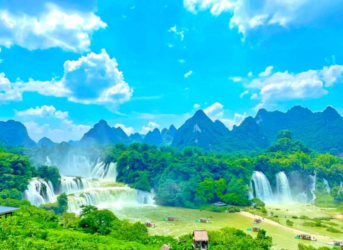 <b>【广西山海6天游】德天跨国瀑布•通灵大峡谷•北海银滩•桂林山水•漓江阳朔 6天5晚游</b>